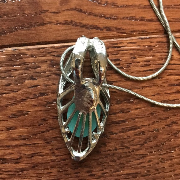 Necklace - Picture 7 of 8